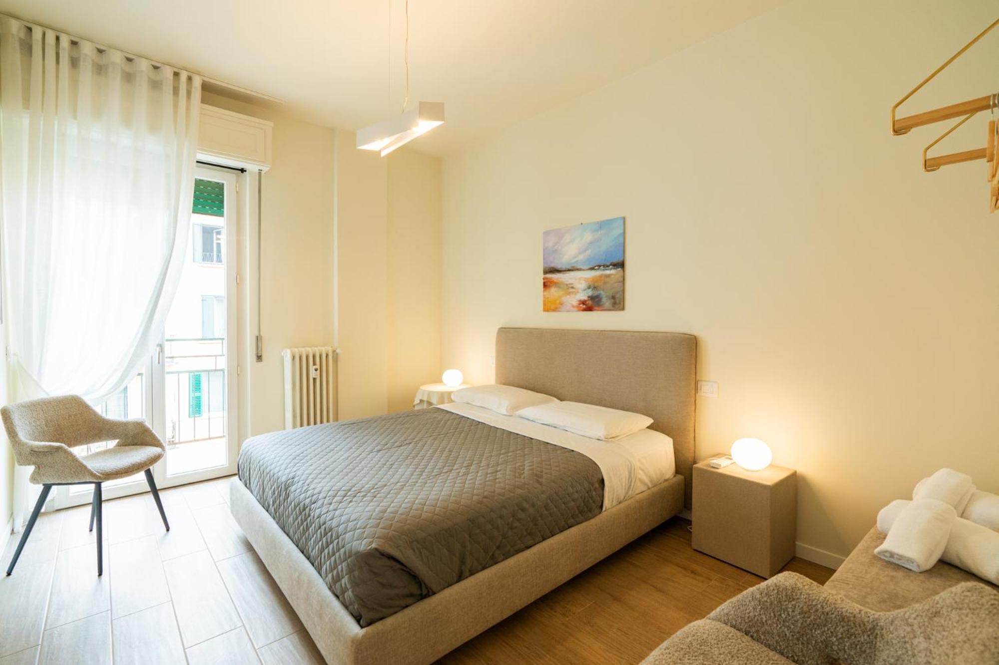 Ampia Residenza Filippini A Pochi Passi Dall'Arena - Domus Verona — Foto 3
